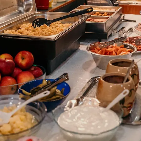 Hotel Tisza Sport 3*