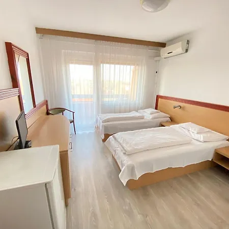 Tisza Sport Hotel 3*