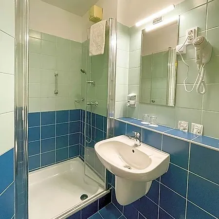 Tisza Sport Hotel 2*