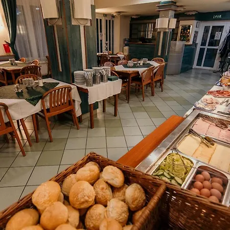 Tisza Sport Szálloda Szeged